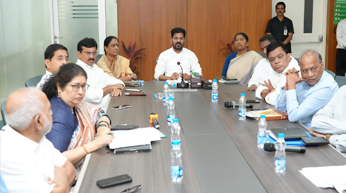 Revanth Reddy: మేడారం అభివృద్ధి ప్రణాళికపై ముగిసిన సీఎం సమీక్ష