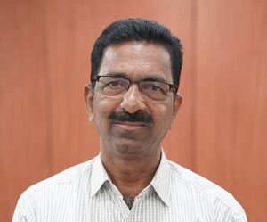 చుక్కాని పట్టుకున్న కవి